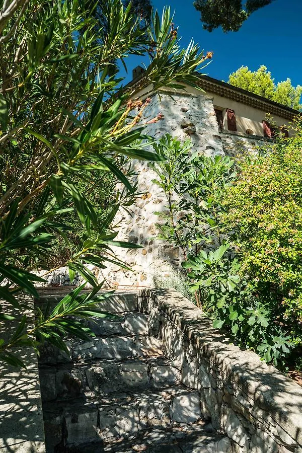 Bed & Breakfast Bed and Breakfast Domaine De Saint Clair Aix-en-Provence