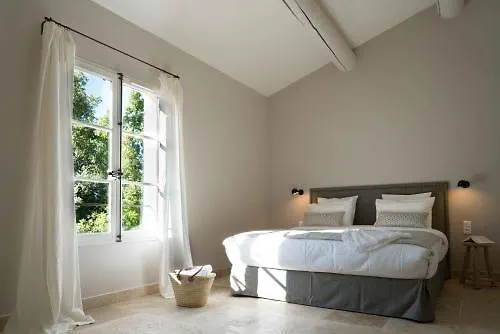 Domaine De Saint Clair Bed and Breakfast Αιξ-αν-Προβάνς 2*,  Γαλλία